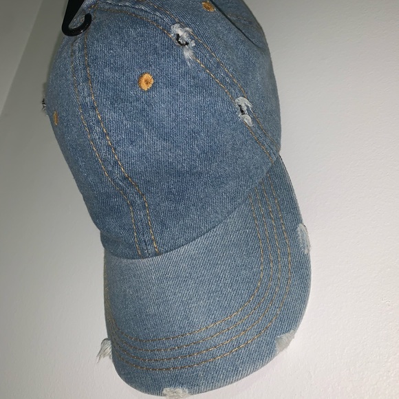 Kohl’s Distressed Denim Cap - Picture 4 of 5